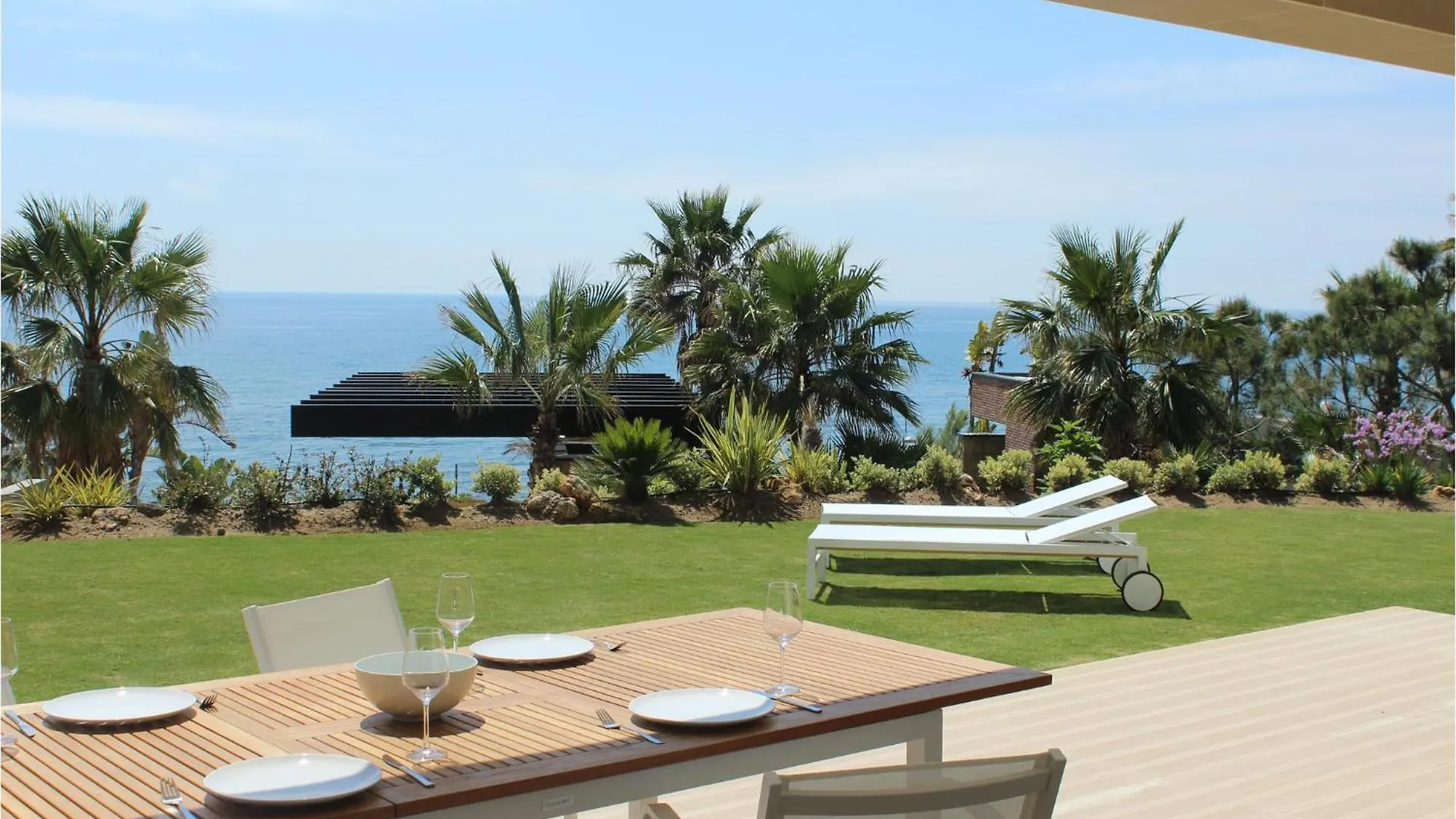 Gorgeous Apartment In Estepona With Wifi