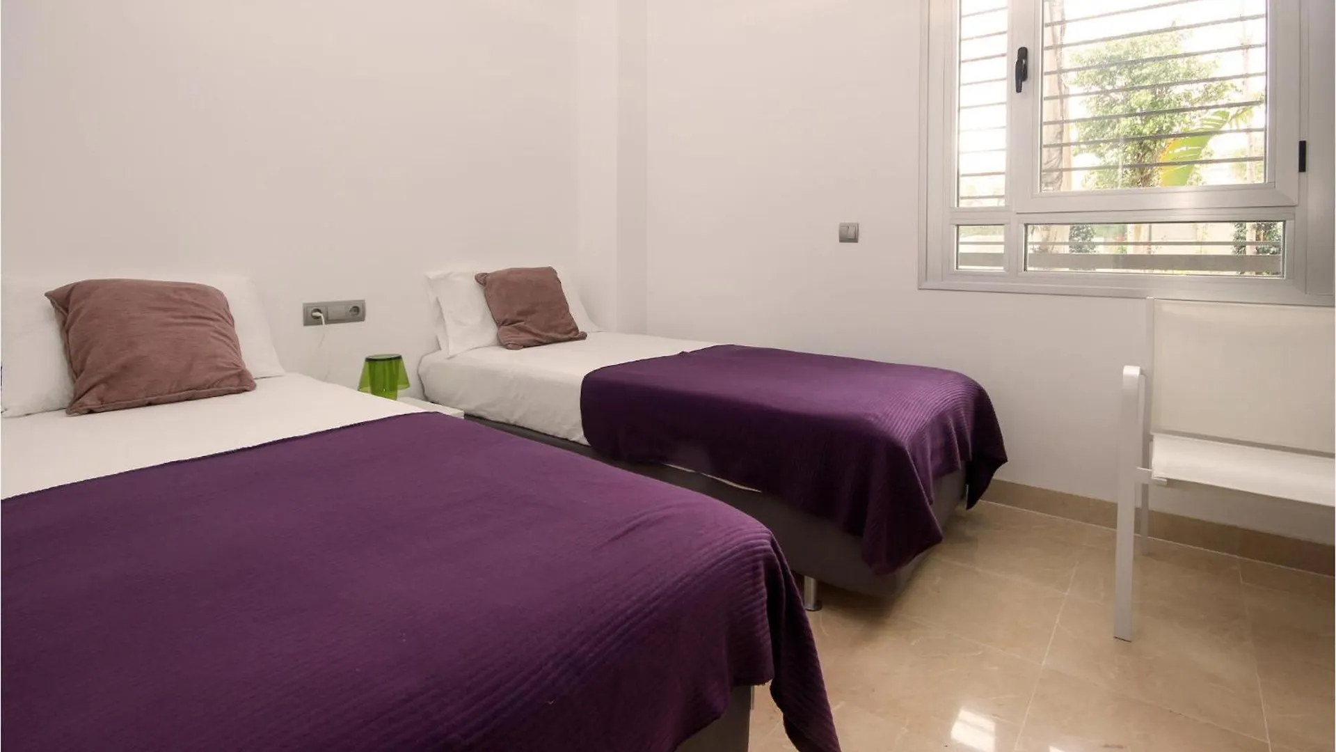 Gorgeous Apartment In Estepona With Wifi