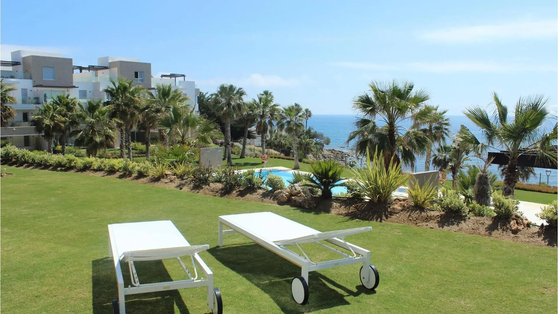 Gorgeous Apartment In Estepona With Wifi